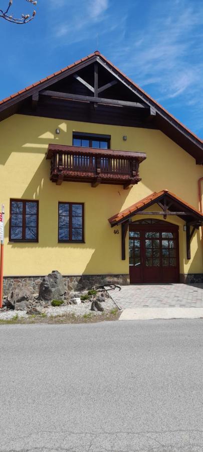 Apartmany Lumi Вельки-Славков Экстерьер фото