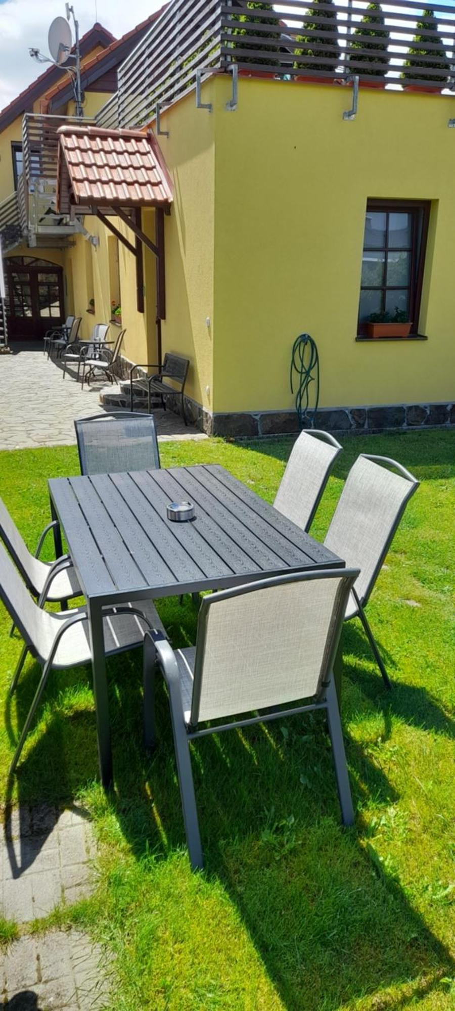 Apartmany Lumi Вельки-Славков Экстерьер фото